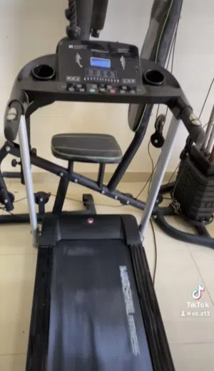 جهاز المشي المنزلي