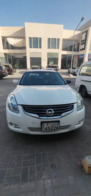 nissan Altima 2011