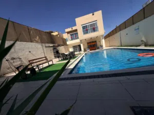 2 Bedrooms . Furnished . Daily0