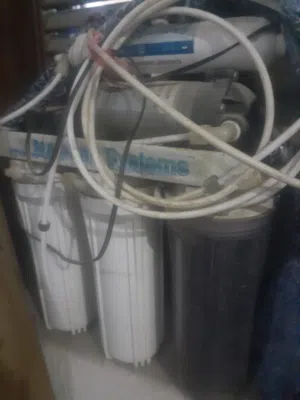 محلي مياه شرب...