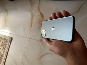 Apple . iPhone 11 Pro . 256 GB3