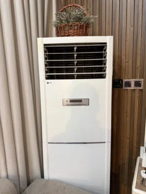 سبلت LG كنتوري 3 طن للبيع مستخدم عنواني / الحلة