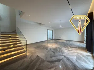 فيلا فاخره تلات طوابق درجه أولي