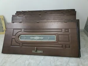 للبيع أبواب