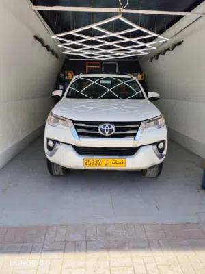 Used Toyota Fortuner in Al Dakhiliya