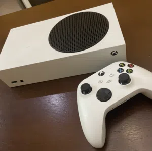اكس بوكس سيريس اس / xbox seris sمستعمل للبيع
