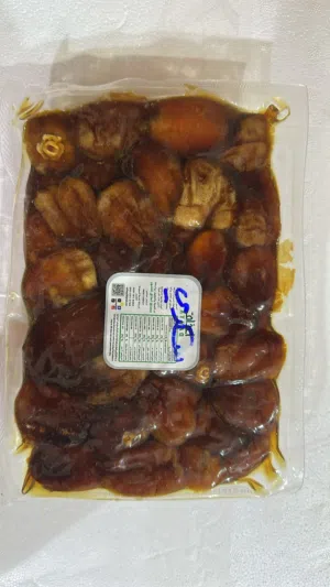 تمور نخب اول للتواصل والتفاصيل على الارقام التالية كراتين كل كرتون 8كيلو