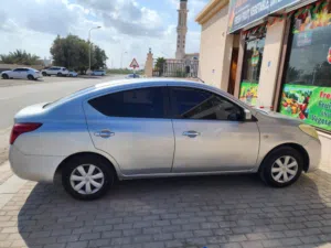 nissan Sunny 2104