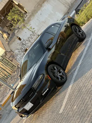 دوج جارجر للبيع 2018