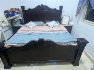 للبيع غرفة نوم بسعر مجنون جداً