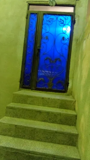 عمارة مستقلة مكونة من طابقين +روف للبيع / اسكان الامير طلال (الرصيفة)