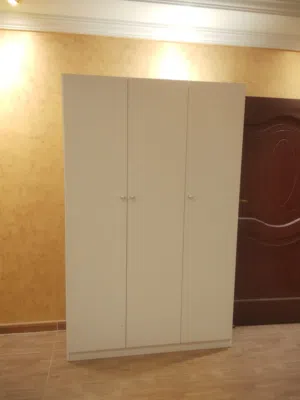 غرفة النوم دولاب خشب سرير نفرين مراتب طبي