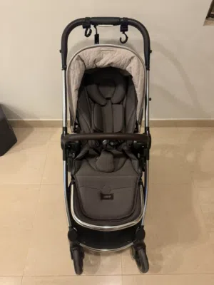 Mamas & Papas Stroller + Carrycot