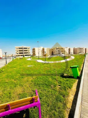 شقة للايجار طابق اول حديثة في مجمع الامل زون الثالث