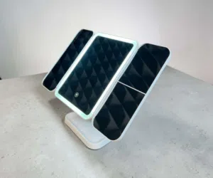 مرآه تجميل مع اضائة