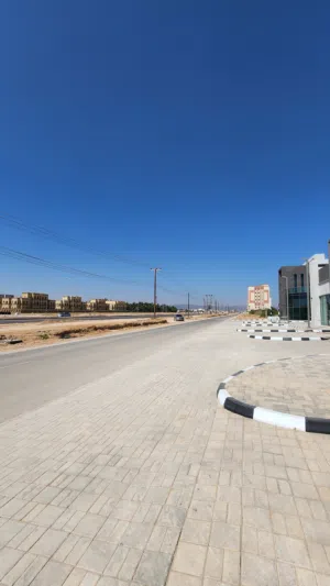 محل تجاري في مشروع أجواء - صلالة
