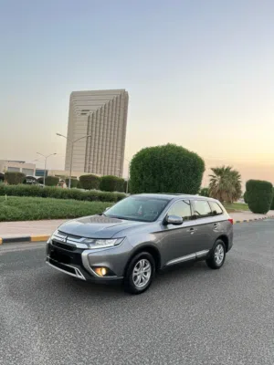 Used Mitsubishi Outlander in Amman