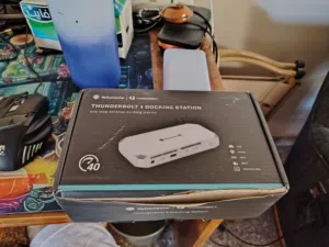 Docking Station احترافي من Yottamaster Thunderbolt 4