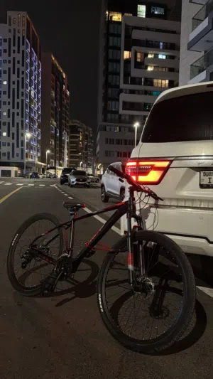 سيكل رياضي شبه جديد صناعيه ايطاليه