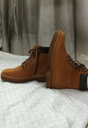 إقرأ الوصف) حذاء ماركة (Timberland) العالمية قياس 43 جلد طبيعي مقاوم للماء ب 105 ألف دينار