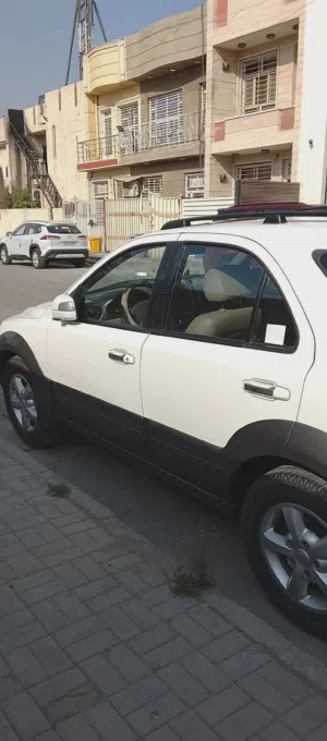 كيا سورنتو للبيع موديل 2009