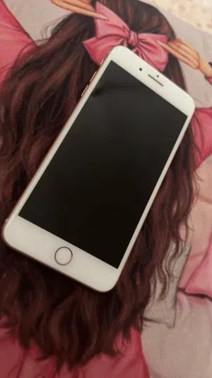 8+ 64g بحاله ممتازه جدا
