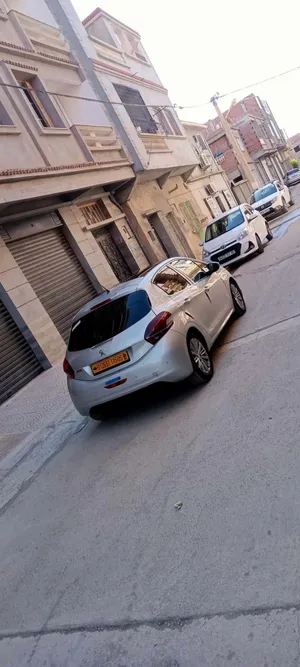 Used Peugeot 208 in Batna