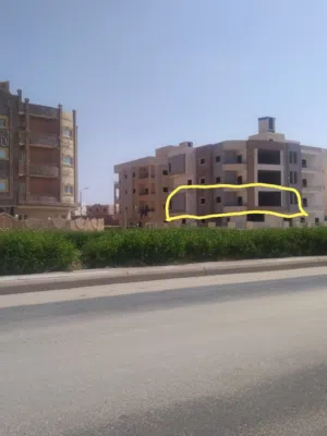 شقه بالمنطقه السابعه الجديده بالسادات