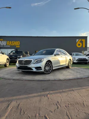 Mercedes S 550