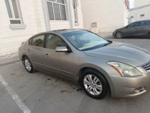 Used Nissan Altima in Al Batinah