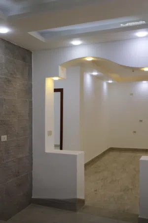 100 m2 3 Bedrooms Apartments for Sale in Zarqa Jabal Al Ameer Hasan