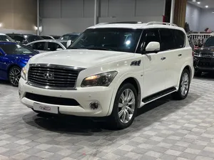 Infiniti QX80