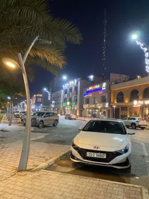 انسب النترا 2023  هايبرد