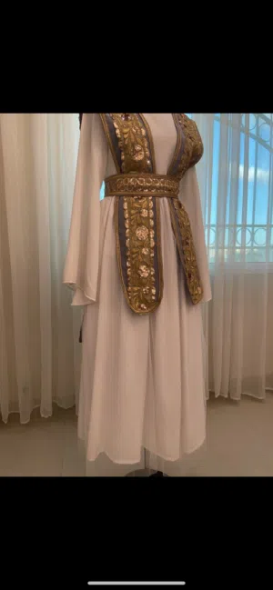 فساتين للمحجبات يوجد العديد من الموديلات