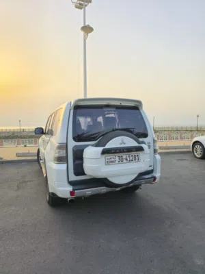 Mitsubishi Pajero 2013