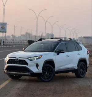 Used Toyota RAV 4 in Aden
