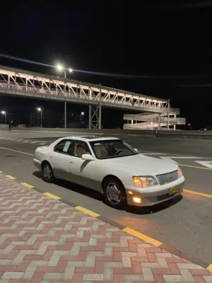 Used Lexus LS in Al Dakhiliya