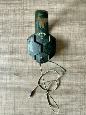 Gaming Headset . Other . Used1