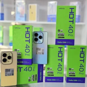 مستعمل اخو الجديد Hot 40 pro رام 16 و جيجا 256 أغراضة والكرتونه الأصلية متوفر توصيل
