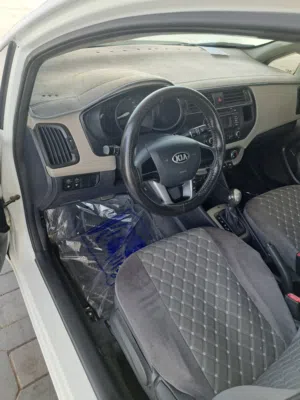 Kia Rio For sell Model 2014 كيا للبيع بجوده ممتازة موديل 2014