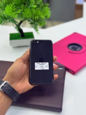 iPhone SE 128 GB Fine working condition