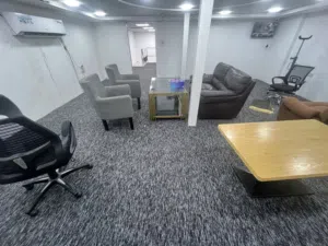 فرصة استثمار مميزة مغسلة جاهزة للإيجار في الرميلة موقع حيوي قريب من الكورنيش وكثافة سكانية