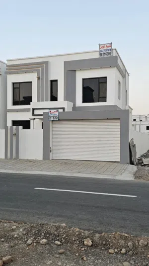 211 m2 4 Bedrooms Villa for Sale in Muscat Al Maabilah