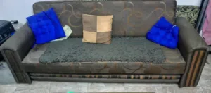 سجلونات عدد 2 وخزانه ممكن تستعمل في المطبخ