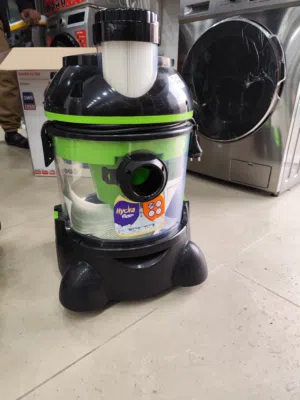 عرض نااار على مكنسه غسيل سجاد نوع ارنكا 2400 واط مع شامبو