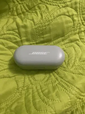 السعر قابل للتفاوض Bose Sport Earbuds