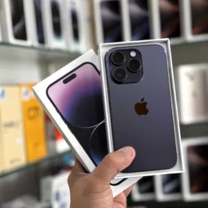 Apple iPhone 14 Pro 256 GB in Muscat