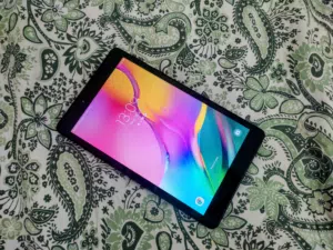 2019 Samsung Tab A  2gb 32gb excellent condition with Sim option