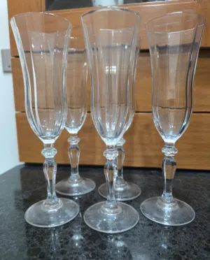 Glasses and Stemware for sale
