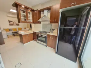 200 m2 3 Bedrooms Apartments for Rent in Amman Abdoun